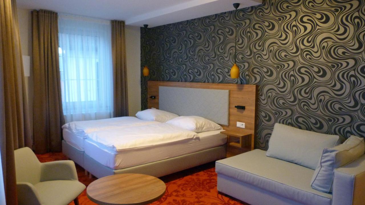 Hotel Felsenkeller Rüdesheim am Rhein Esterno foto